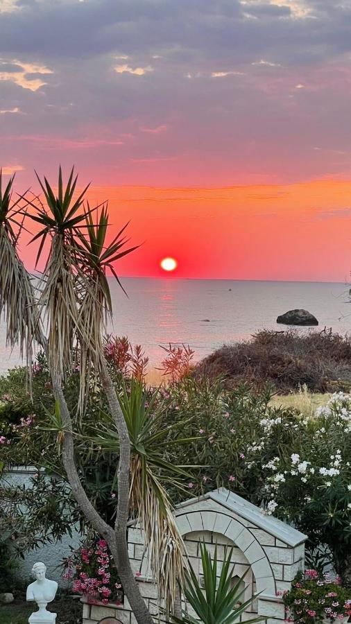 Villa Isabel Ríza エクステリア 写真